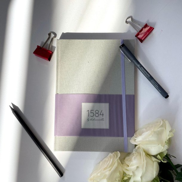 1584 Sketchbook by Hahnemhle