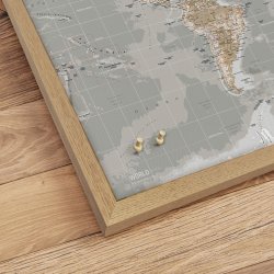 Opslagstavle Verdenskort -  Vintage Grey - Egetrsramme