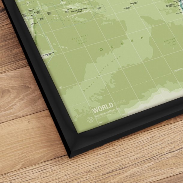 Indrammet Verdenskort - Green -sort ramme
