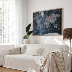 Opslagstavle Verdenskort - Modern Blue - Egetrsramme