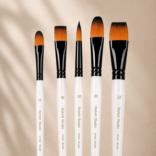 Roholt Studio Kunstnerpensels�t 5-Pak - Mix - Oval 12 &amp; 20, Flad 16 &amp; 24, Rund 20