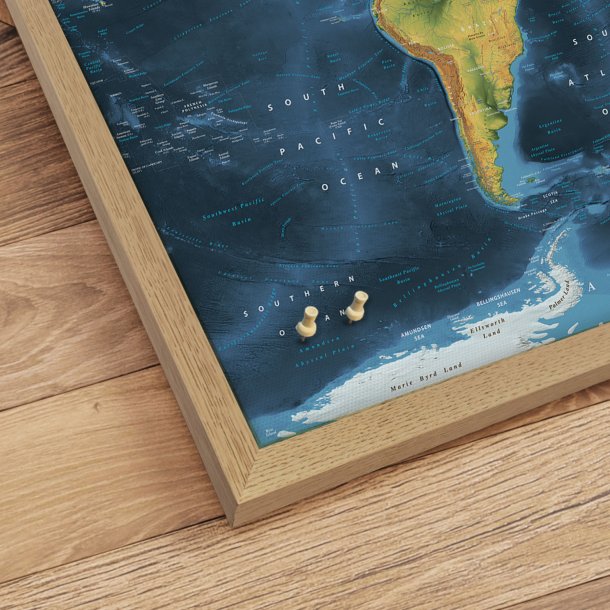 Opslagstavle Verdenskort - Cobalt - Egetrsramme