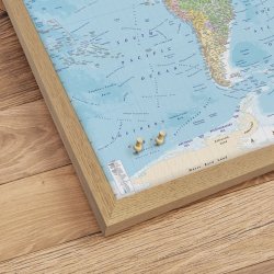 Opslagstavle Verdenskort - Political - Egetrsramme