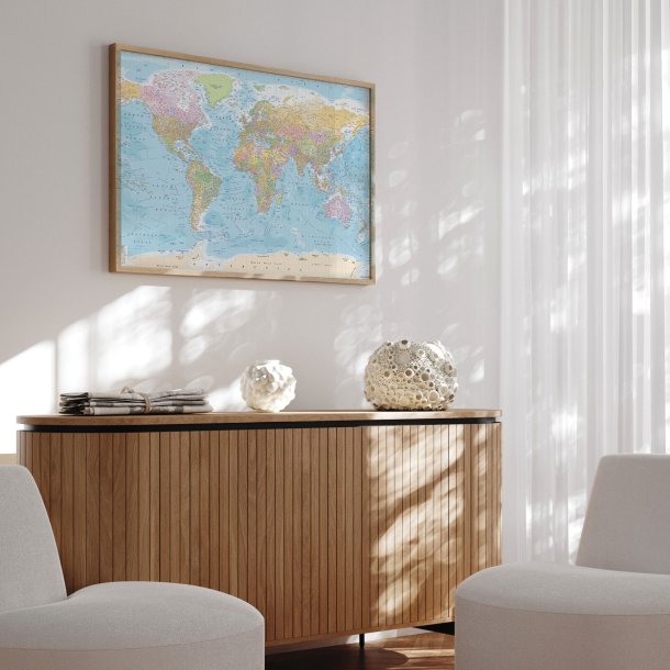 Indrammet Verdenskort- Political - Egetrsramme