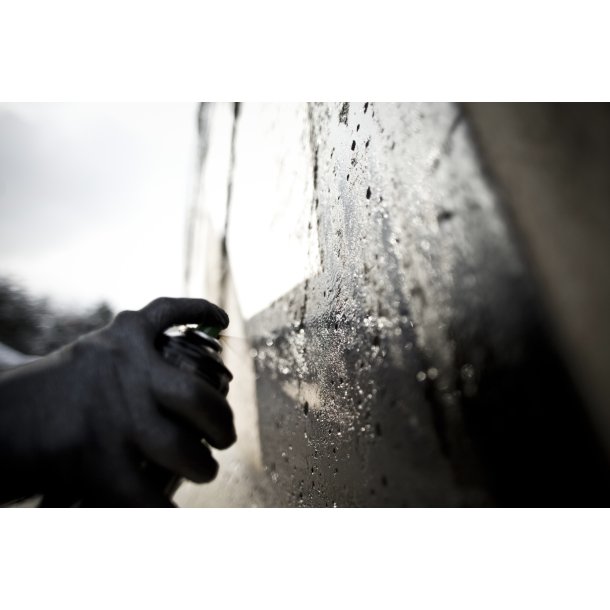 Montana Tarblack, 600ml.