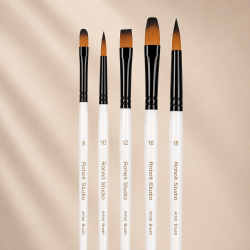 Roholt Studio Kunstnerpensels�t 5-Pak - Mix - Oval 8 &amp; 16 Flad: 12, rund 10 &amp; 18
